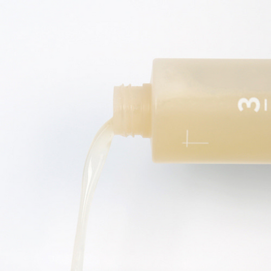 NUMBUZIN No. 3 Super Glowing Essence Toner (200ml)